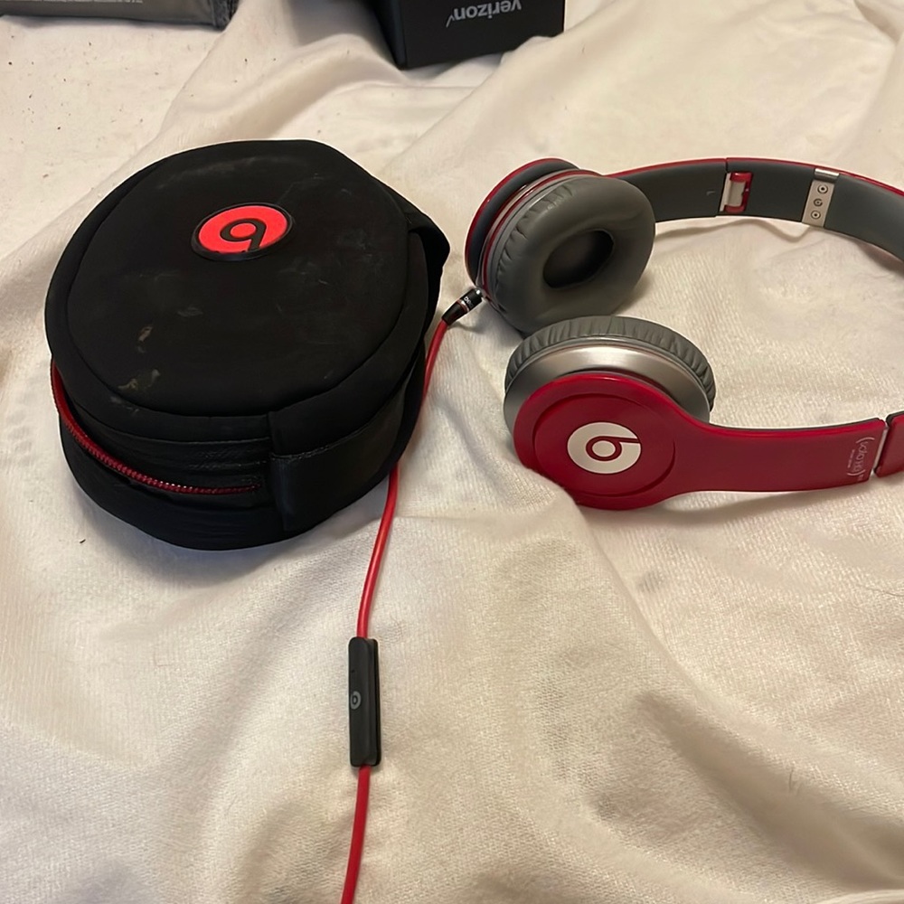 Wired beats by Dre headphones